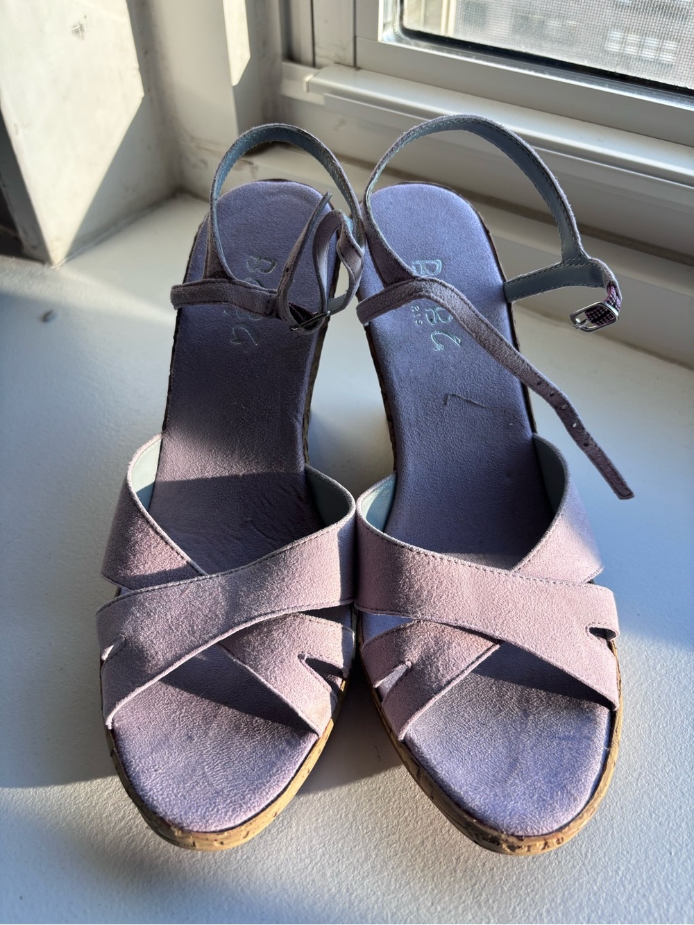 NEW! BCBG Women's Lilac Suede Wedge Strappy Sandals - 7.5